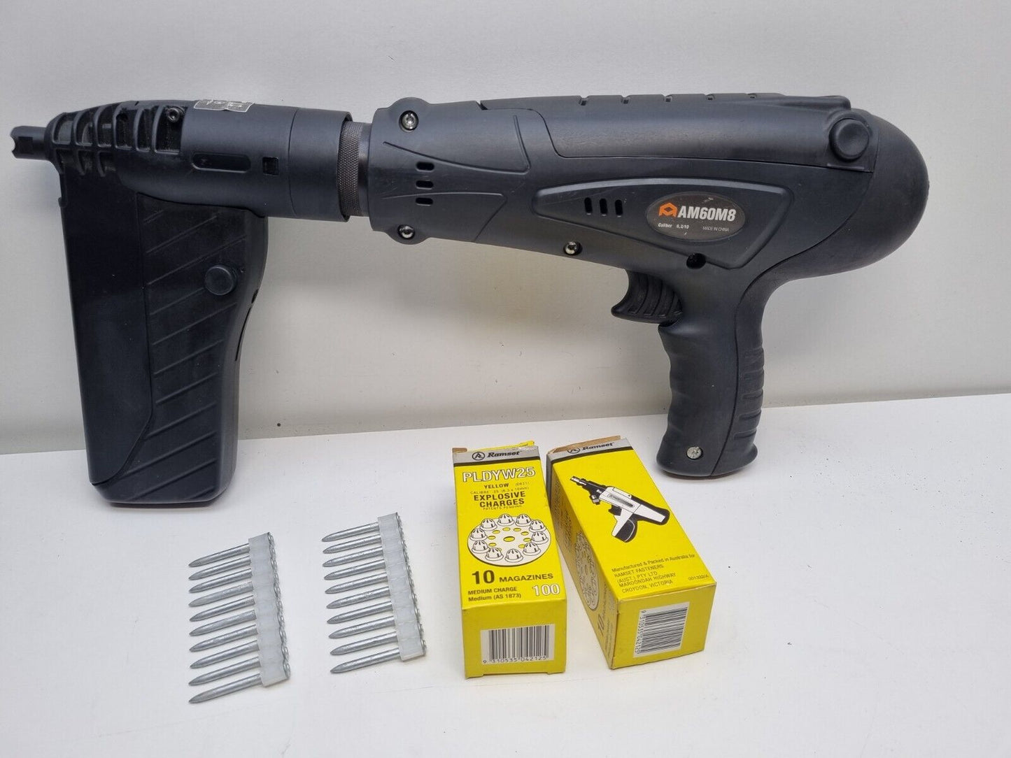 Anchormark Powder Nail Gun Accuated Power Tool