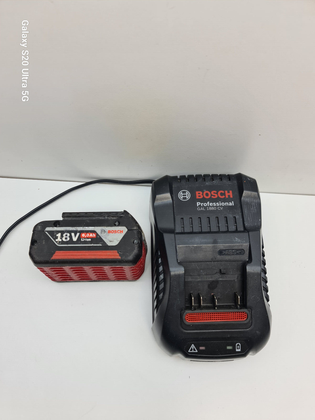 Bosch Blue Good Used Power Tools 18v 5.AH battery charger