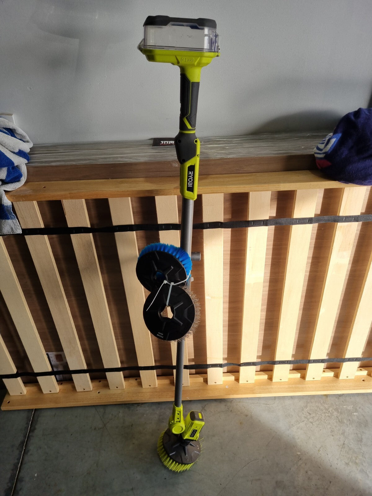 Ryobi Scrubber Home Garden Renovating 18v Telescopic