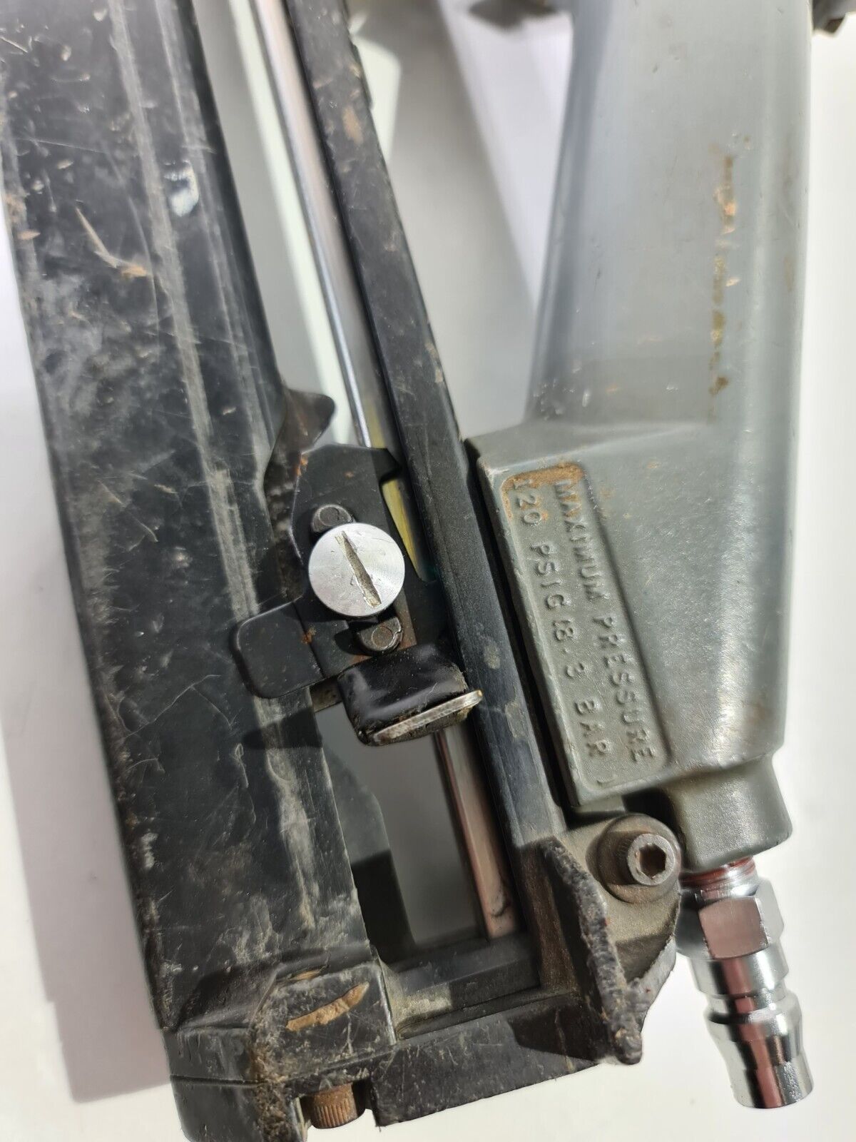 Senco SFN1 Angled Fixing Nail Gun - Older 1980s Model - Used