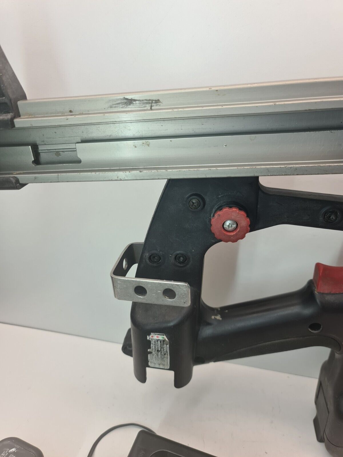 Iccons GT3 Gas Steel Framer Nail Gun Kit - Used