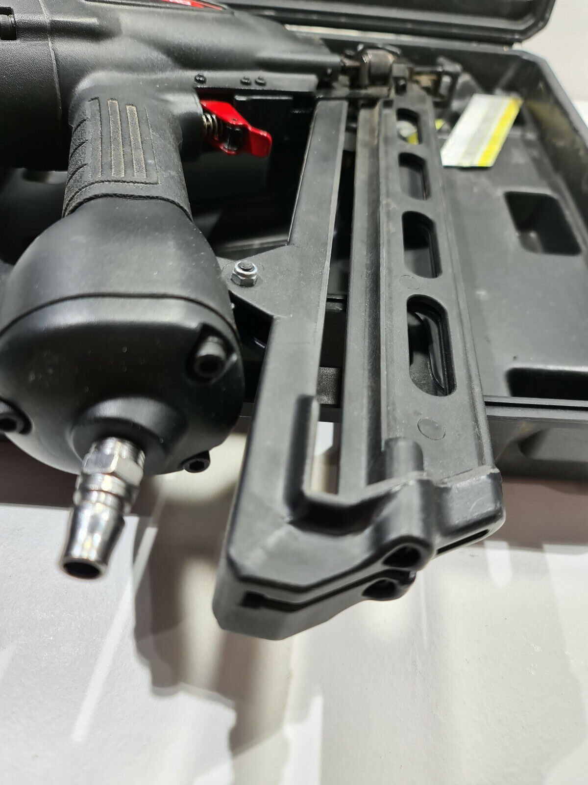 Aeropro 15 Guage Angled Fixing Nail Gun in Case - Near New