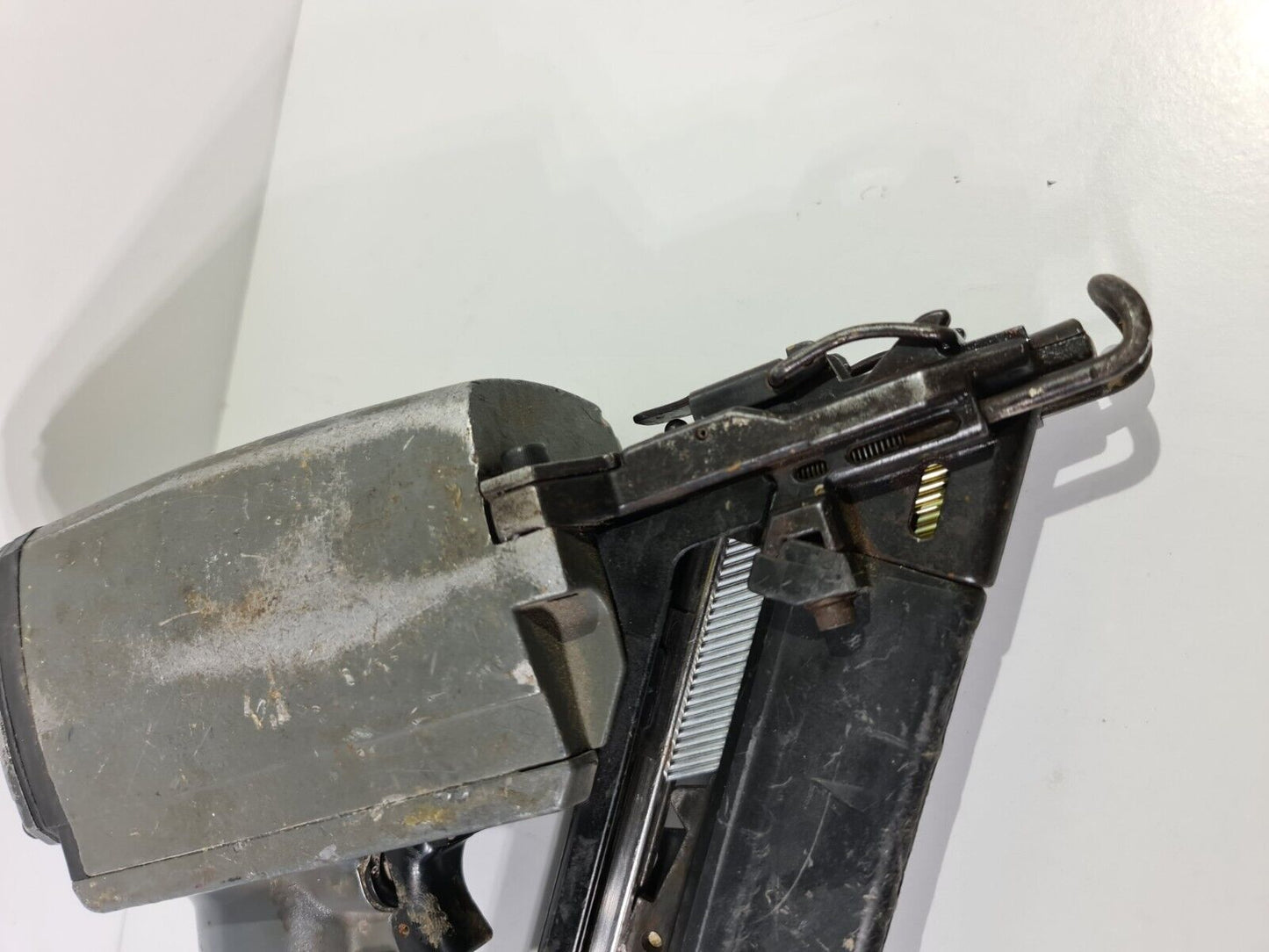Senco SFN1 Angled Fixing Nail Gun - Older 1980s Model - Used