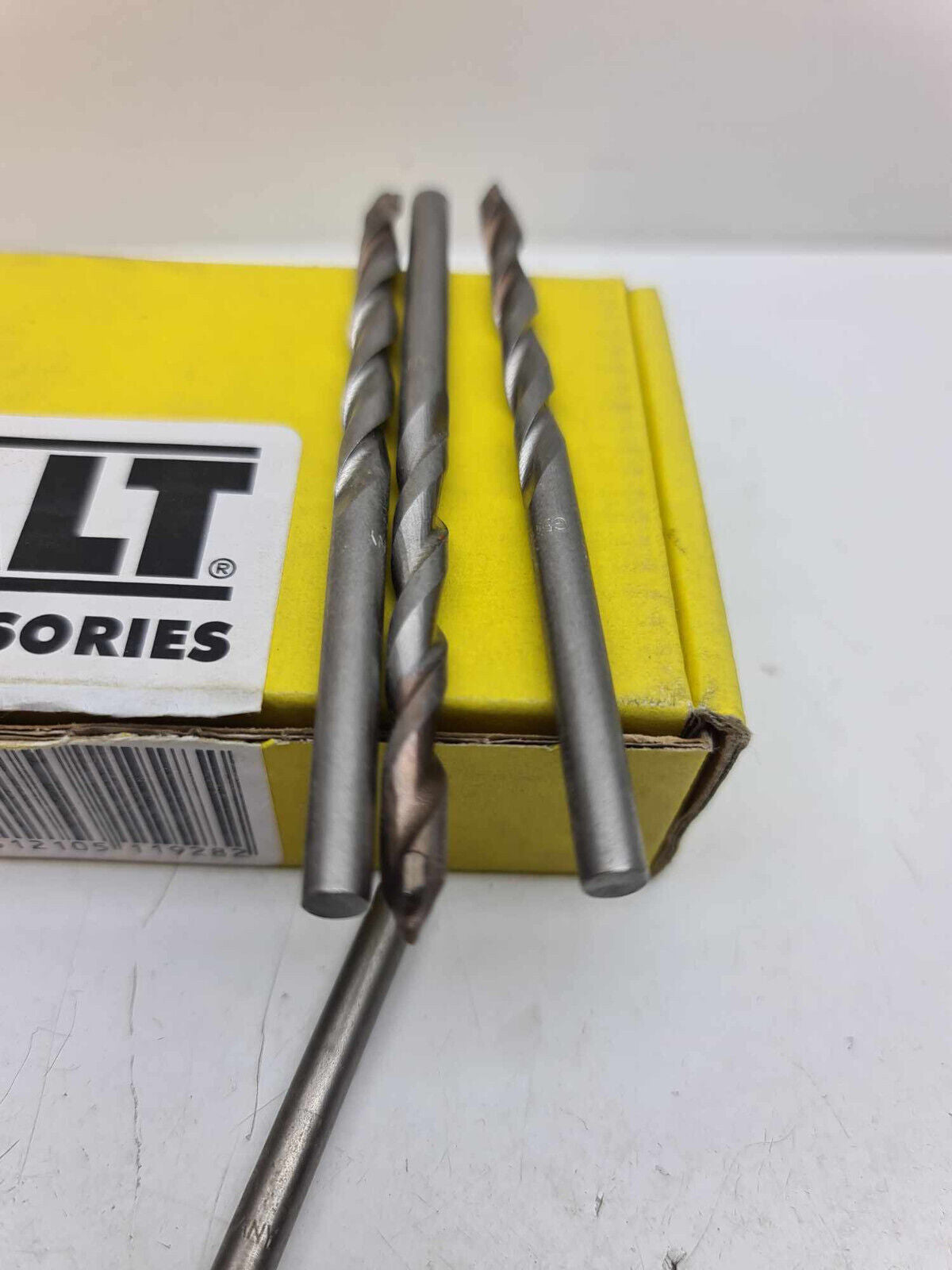 Dewalt Extreme 6mm x 100mm x10 Concrete + Tile Drill Bit  suits standard drill