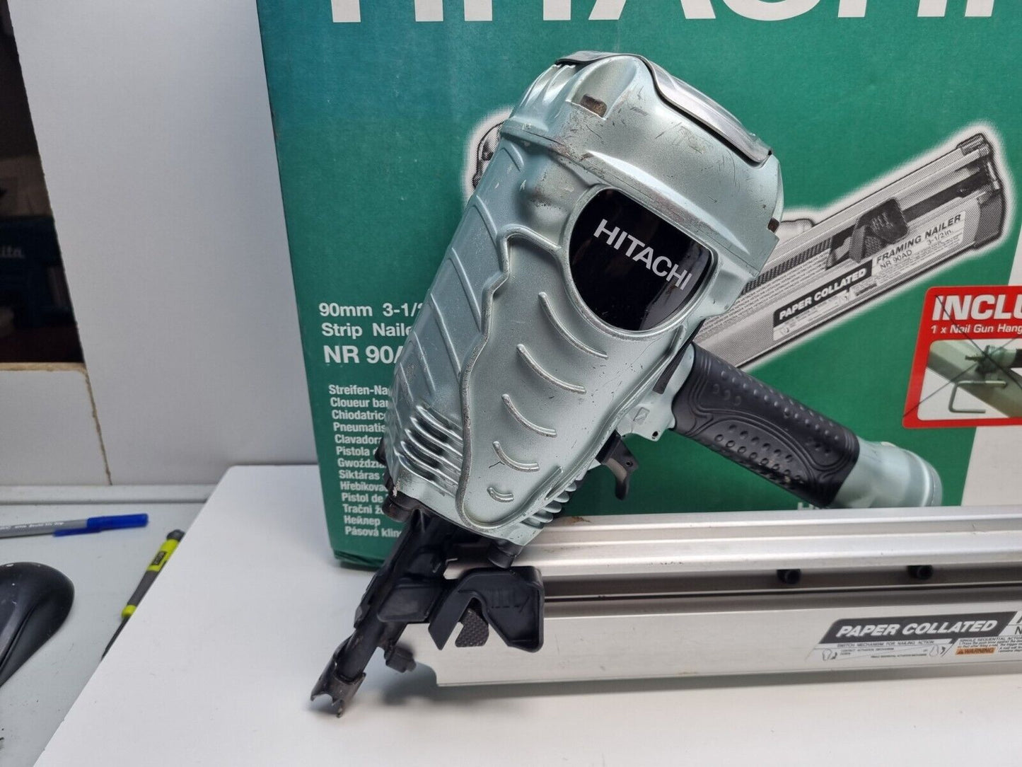 Hitachi Air Framing Nail Gun NR90AD - Great Condition