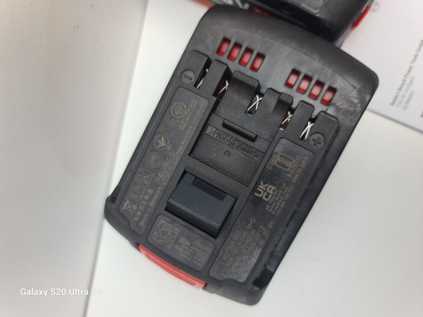 Bosch 18v 5AH Battery x2 - New + Genuine