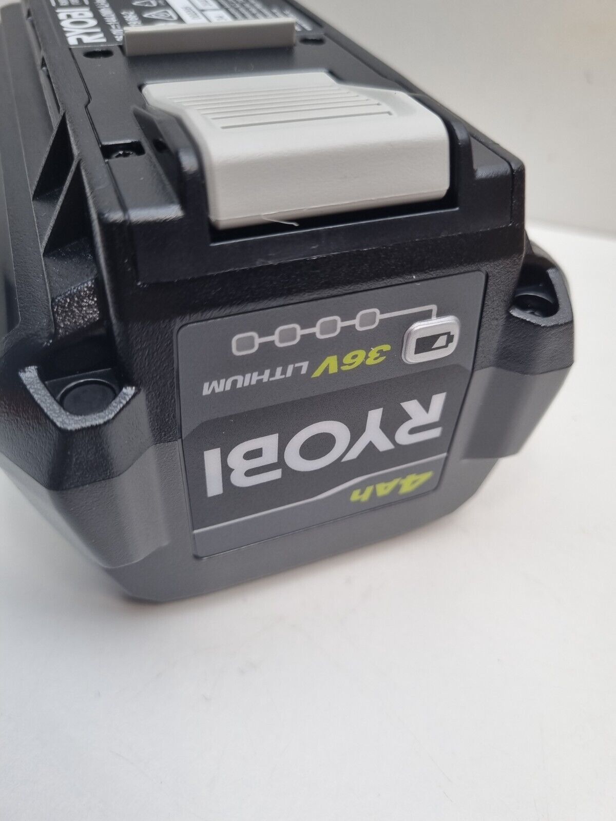 Ryobi 36v 4AH Battery R36BTY4 - Never Used