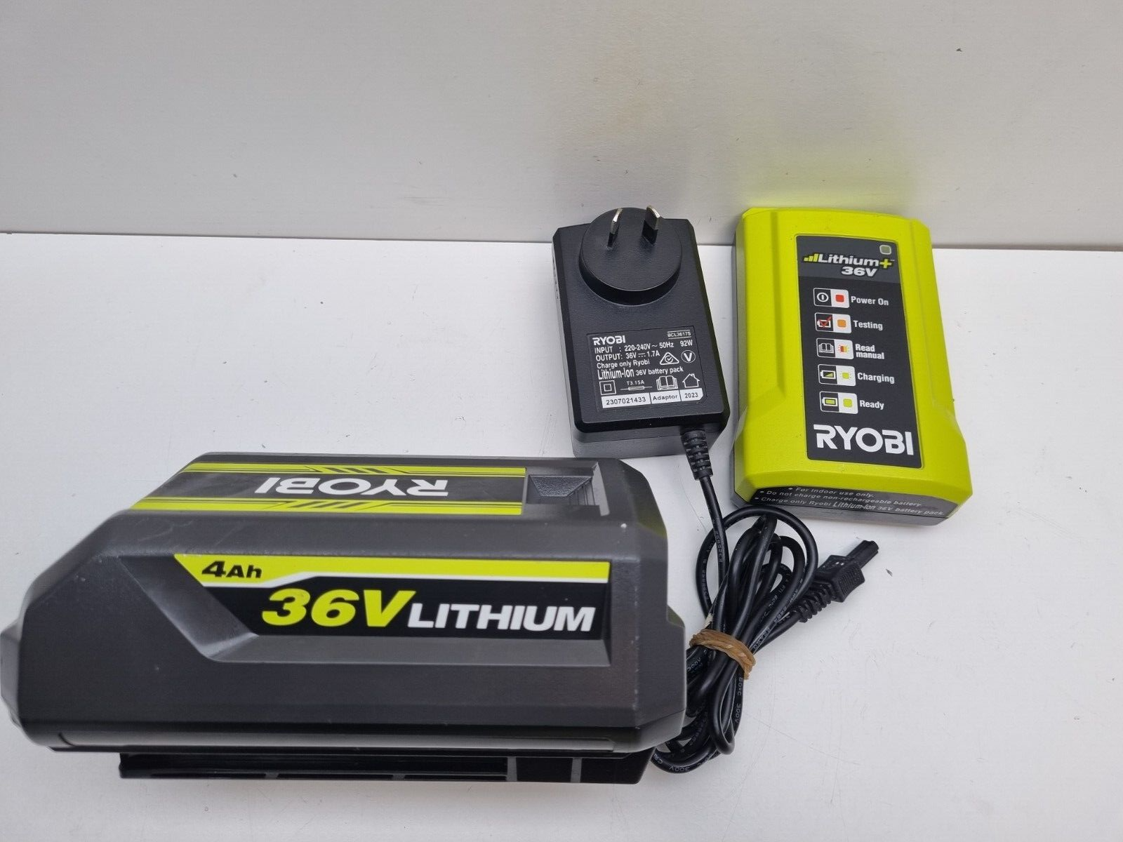 Ryobi 36v Charger + 4Ah Battery Power Tools