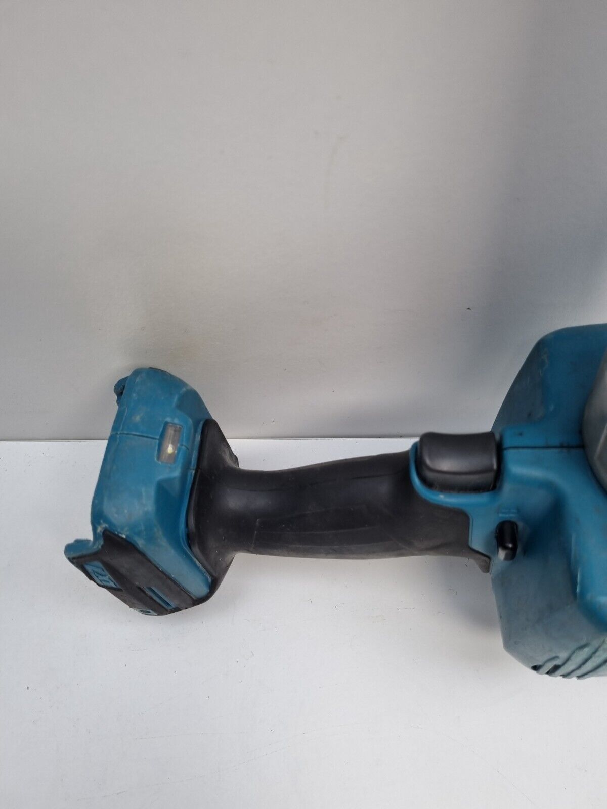 Makita 18v Caulking Gun 600ml DCG180Z - Used