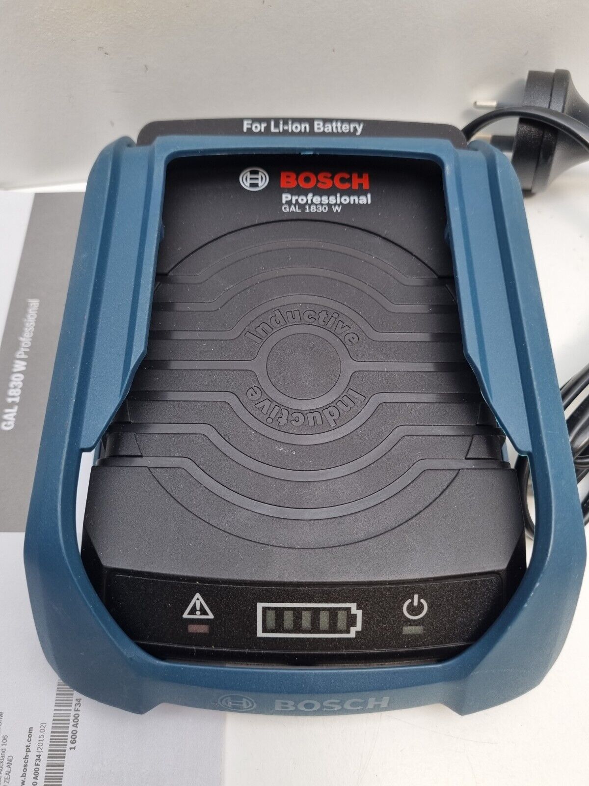 Bosch 12v 18v Wireless Charger GAL1830W - New