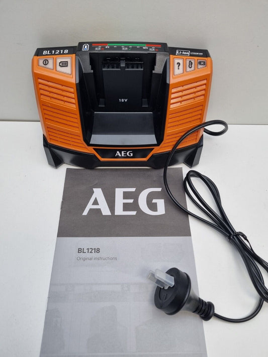 AEG 18v Smart Charger - New