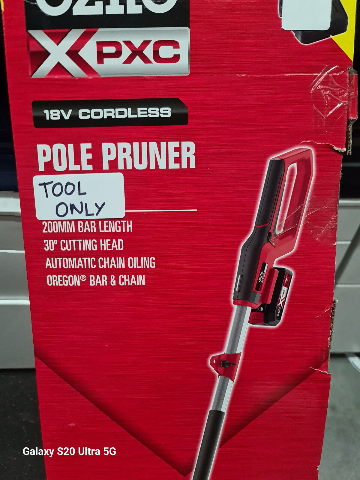 Ozito 18v Pole Pruner PXPPS-1820 200mm Bar - Tool Only - New