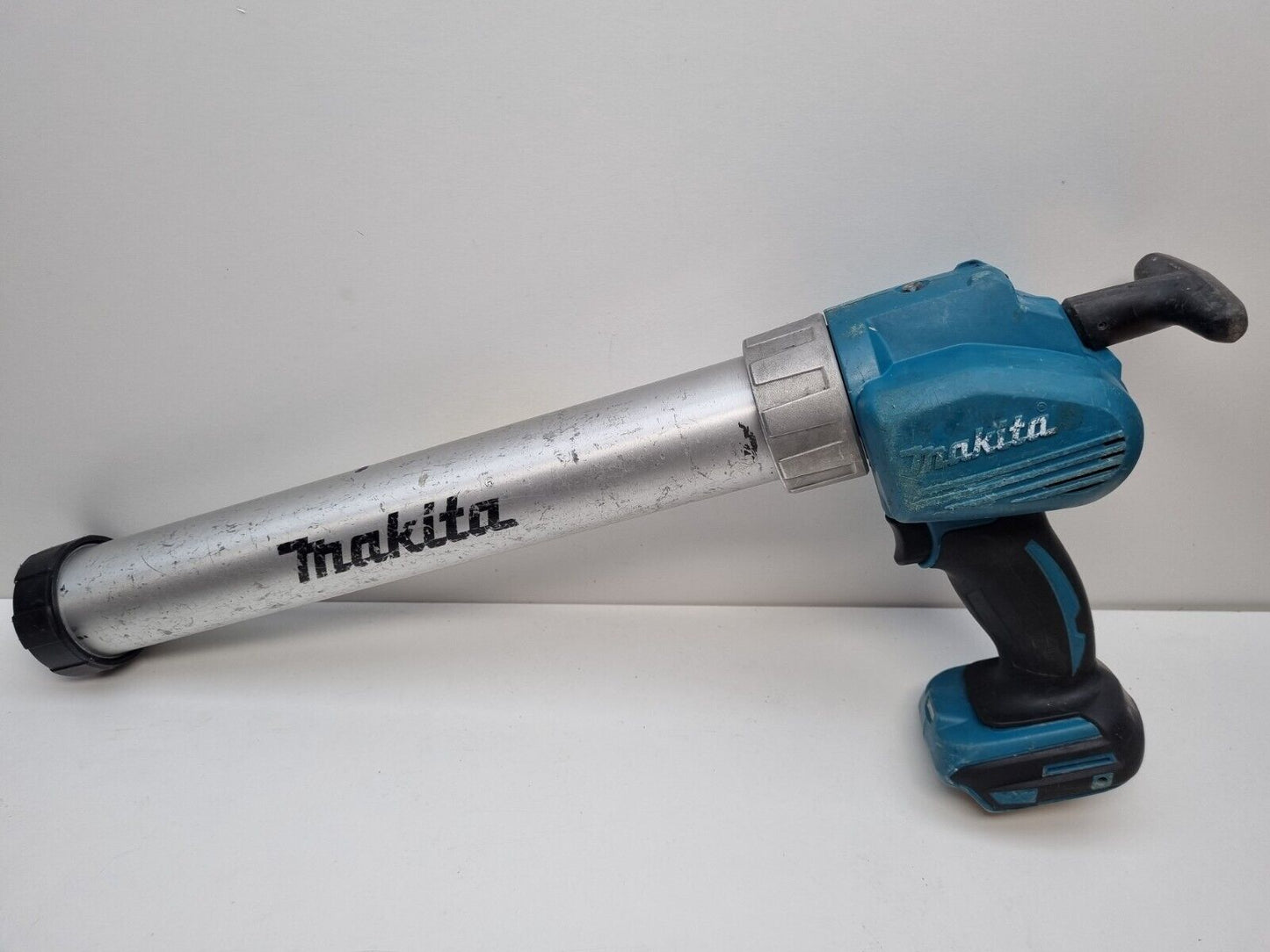 Makita 18v Caulking Gun 600ml DCG180Z - Used