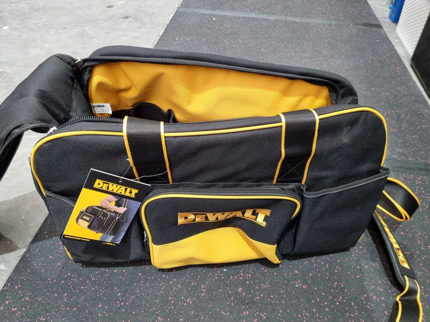 Dewalt Tool Bag DWST521300 - Large - New