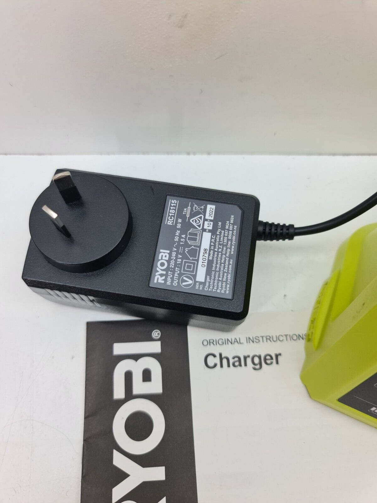 Ryobi 18v Battery Charger RC18115 - New + Genuine