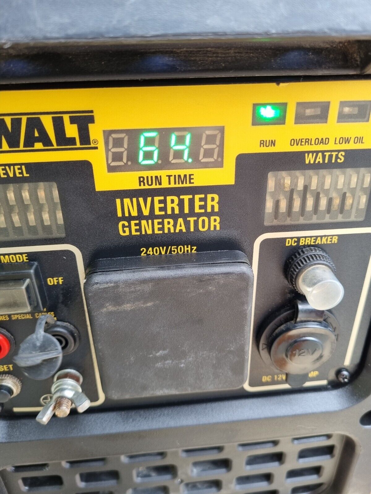 Dewalt Inverter Generator DXIG220 - Serviced