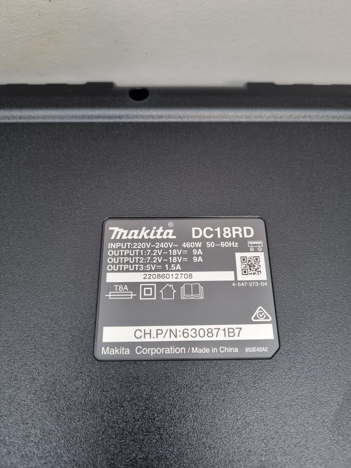 Makita 18v Double Rapid Charger DC18RD - New