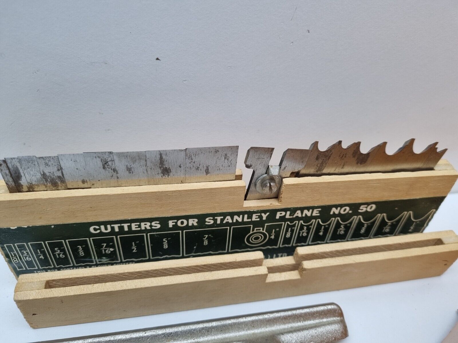 44184036