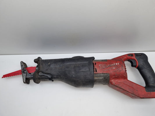 Milwaukee 18v Reciprocating Saw Renovations Builder Plumber