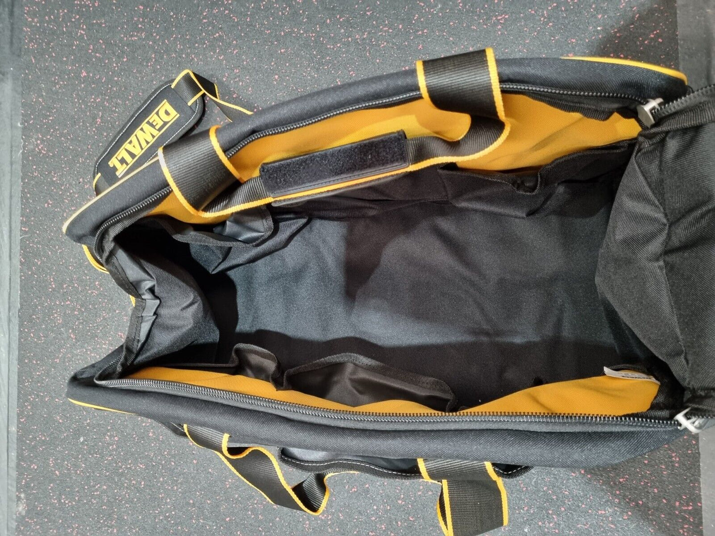 Dewalt Tool Bag DWST521300 - Large - New