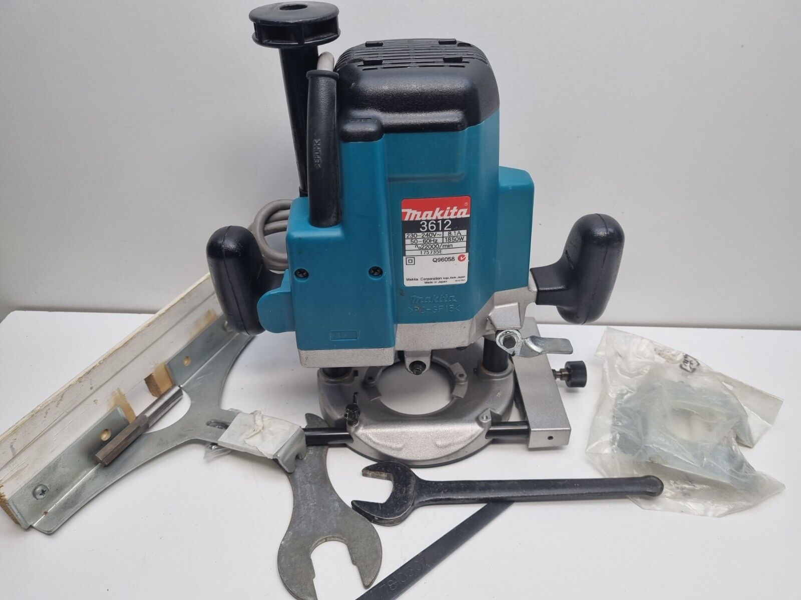 Makita 3612 router review sale