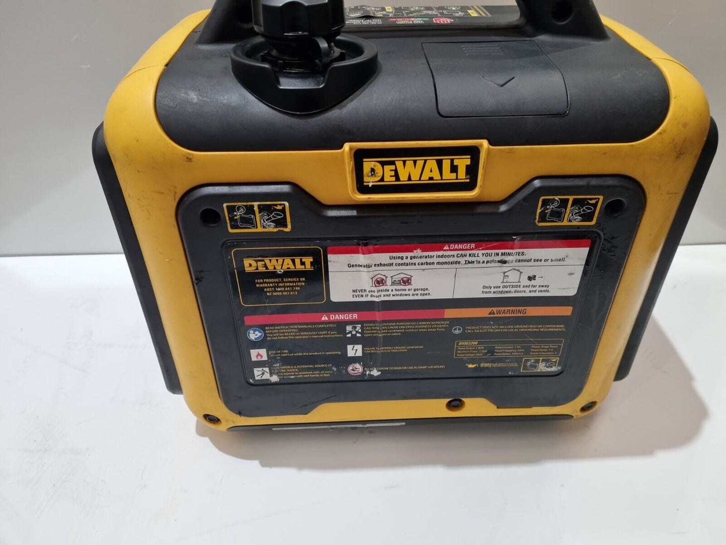 Dewalt Inverter Generator DXIG220 - Serviced