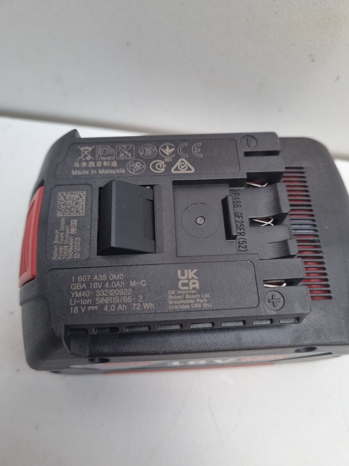 Bosch 18v 4AH AMP Share Battery - New + Genuine