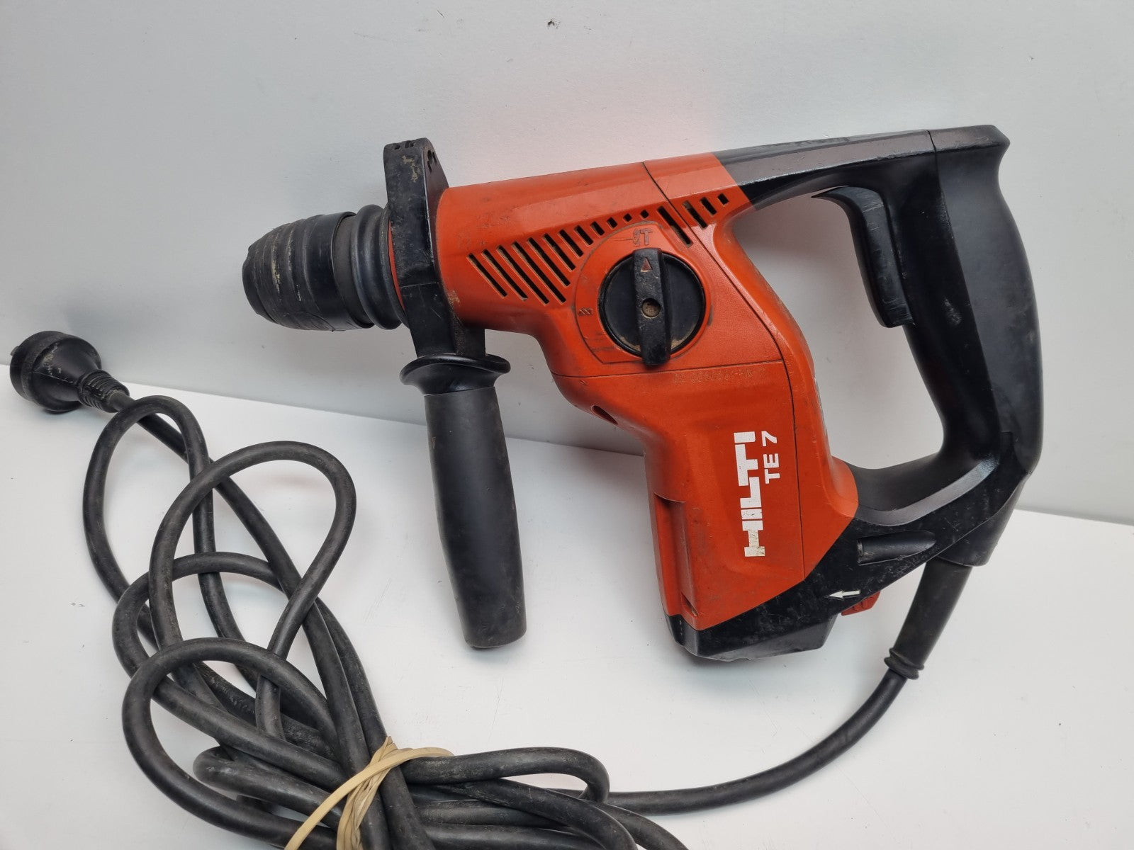 Hilti Rotary Hammer Drill Not Working Drilling Building