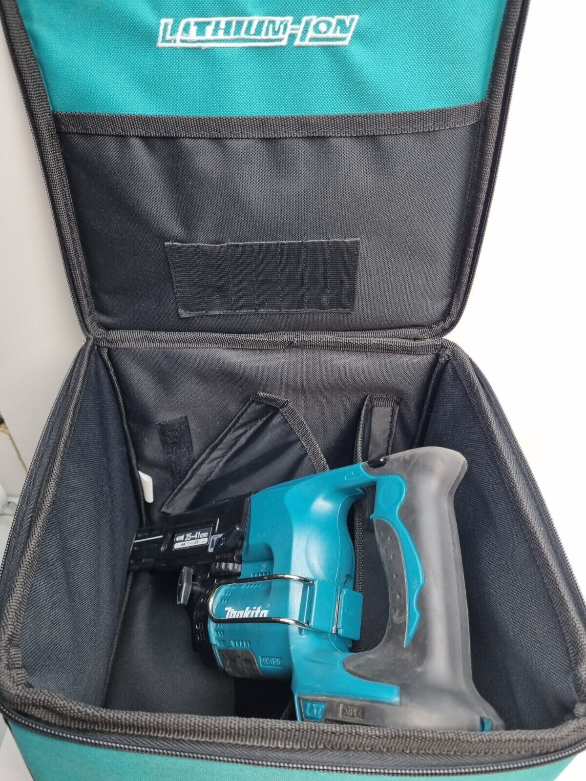 Makita 18v Screw Gun DFR450X + Soft Case - New Condition