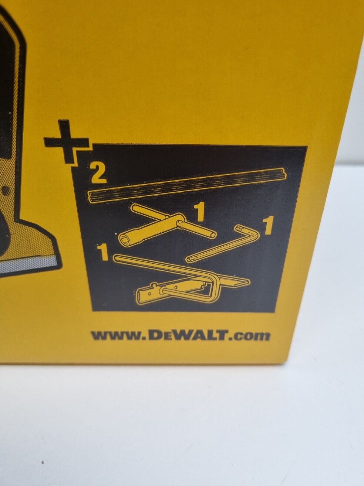 Dewalt 18v Brushless Planer DCP580N - New in Box