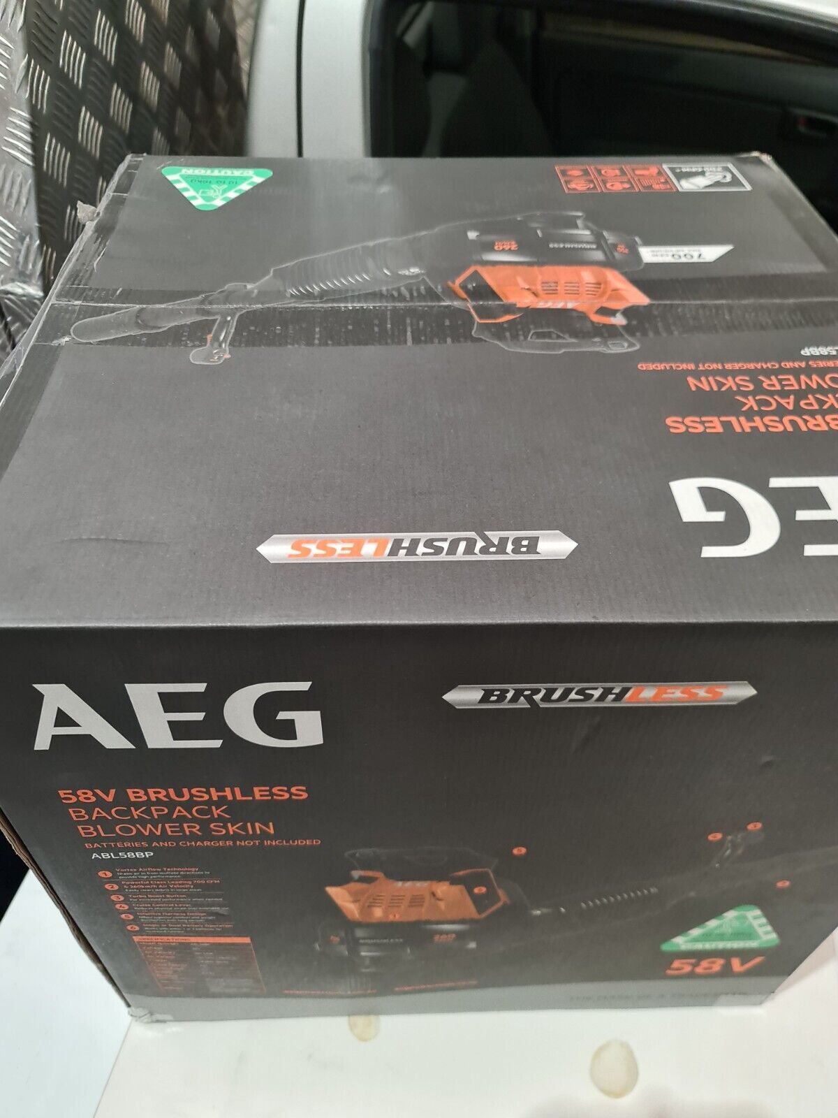 AEG 58v Brushless Backpack Blower 700CFM - New in Box