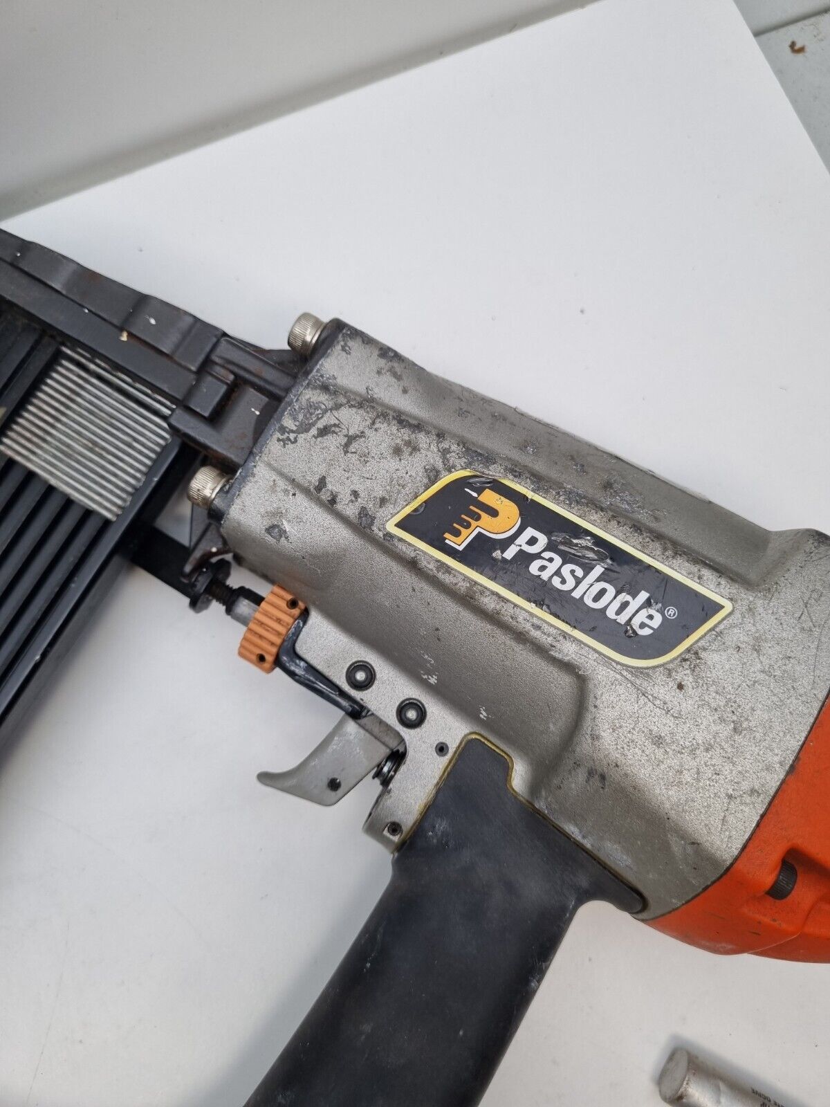 Paslode NT65-1 Air Nail Gun T Nailer - Used