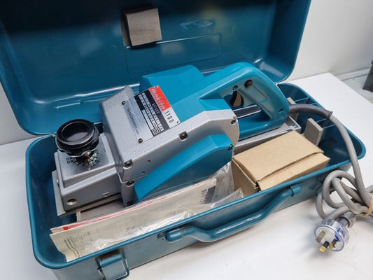 Makita 1100 Electric Planer + Metal Case