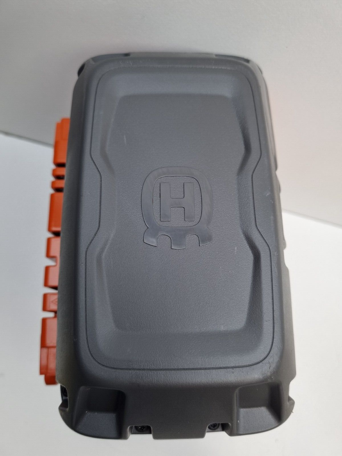 Husqvarna Pace B750X 8AH Battery - Near New