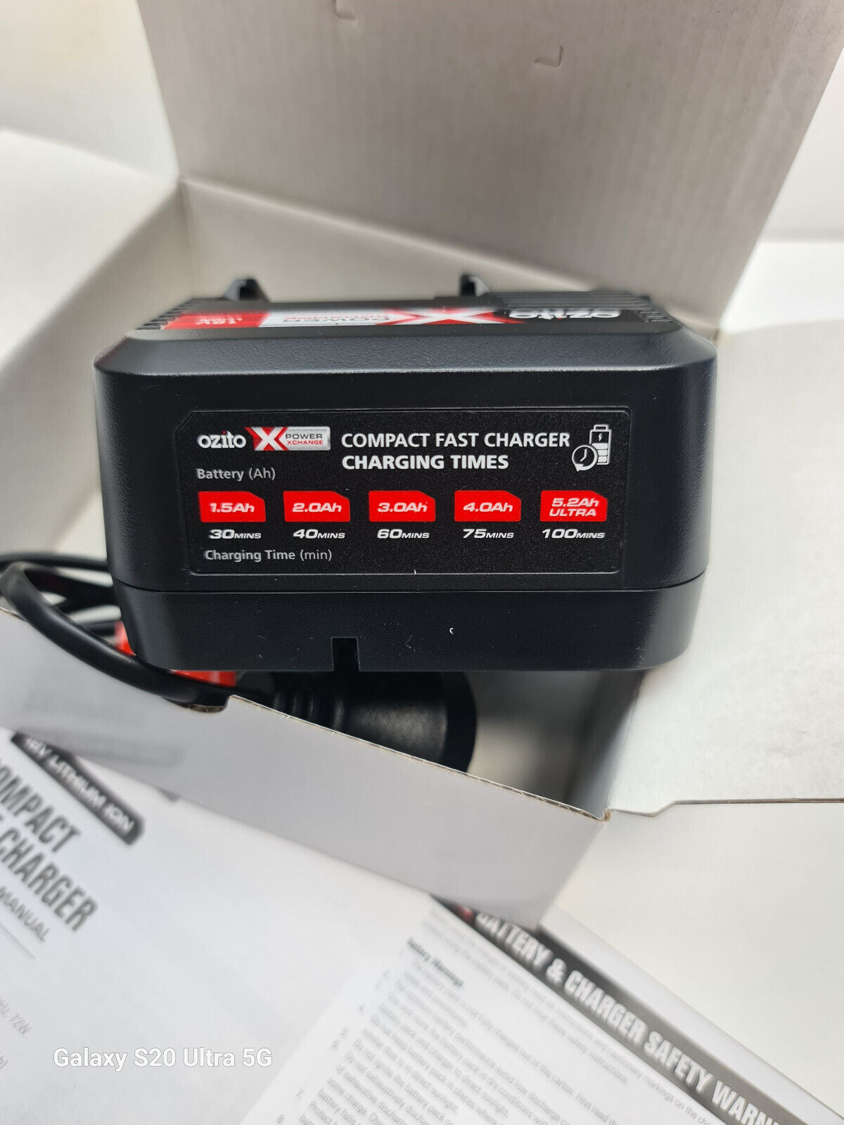 Ozito 18v Charger + 2.5Ah Battery - New