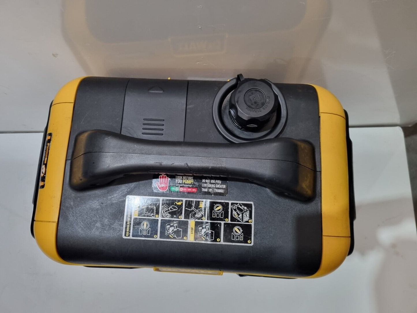 Dewalt Inverter Generator DXIG220 - Serviced