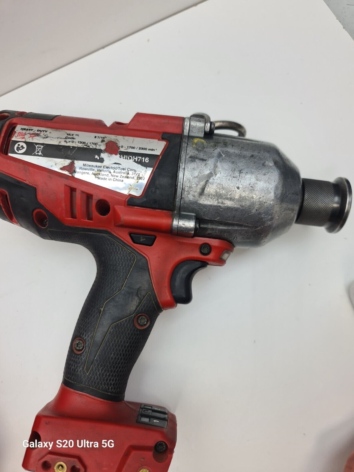 Milwaukee M18CHIDH716 Impact Driver + Bit Set in Case