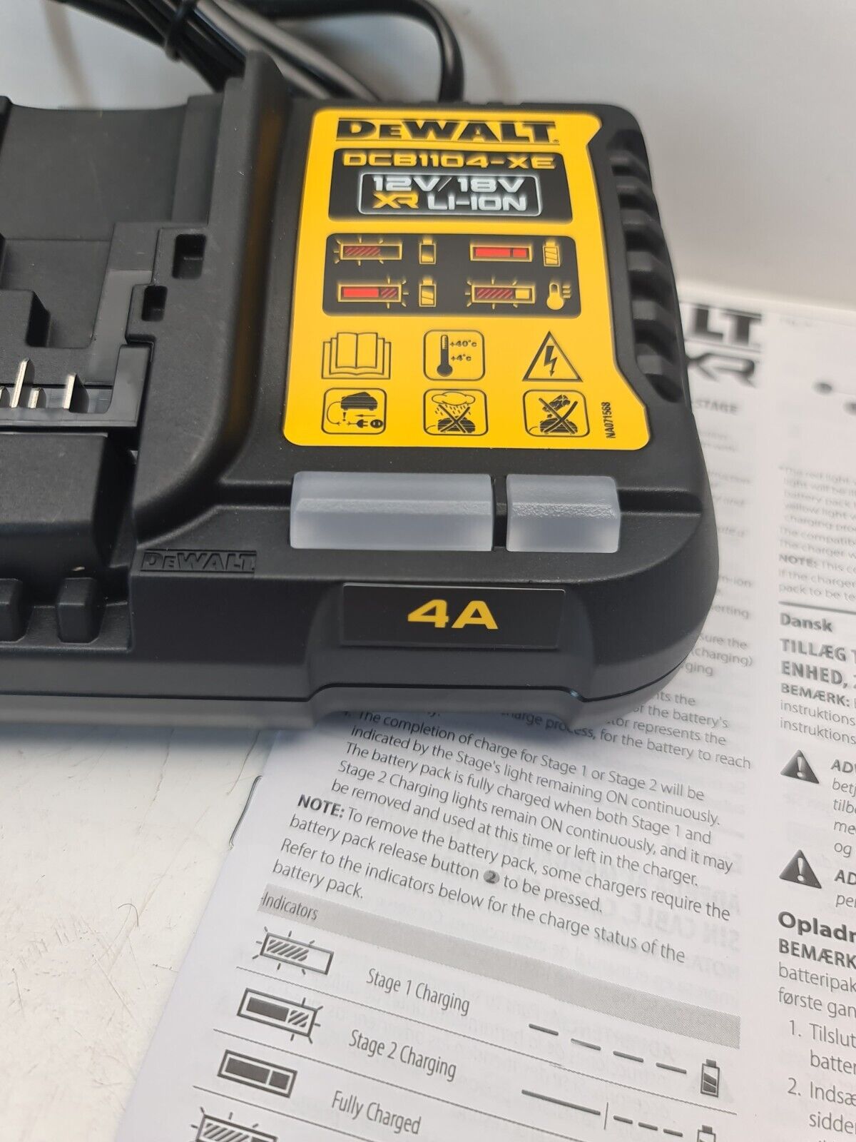 Dewalt 18v Charger 4A DCB1104 - New