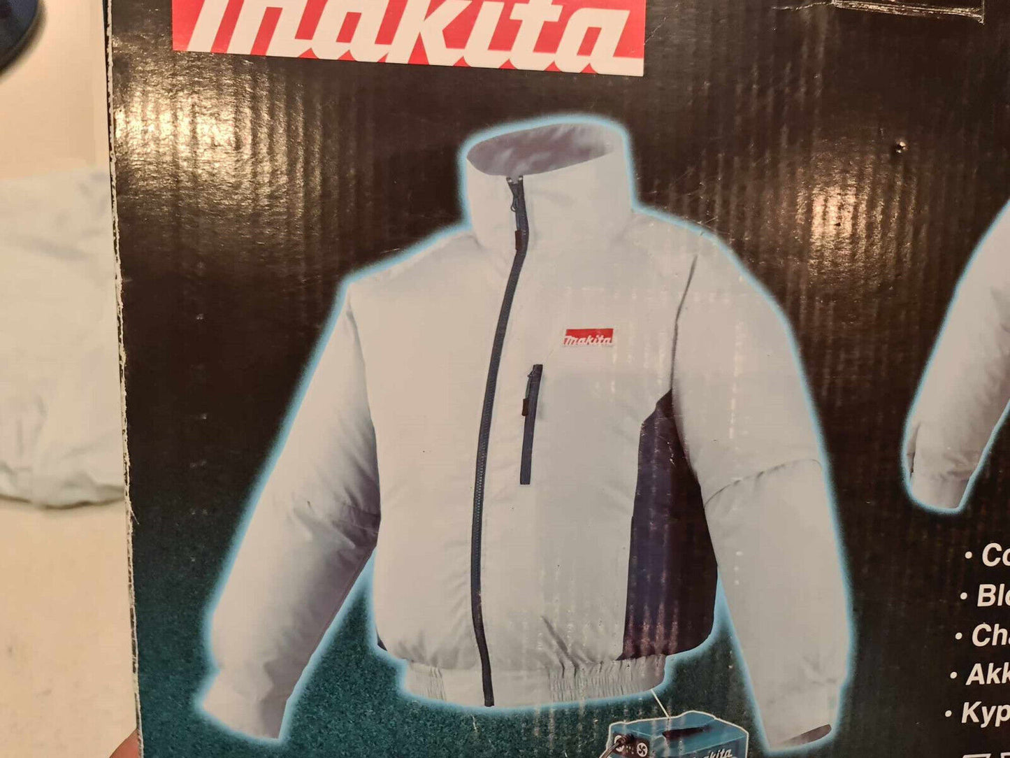 Makita Retro Jacket XL - EX Display missing fan