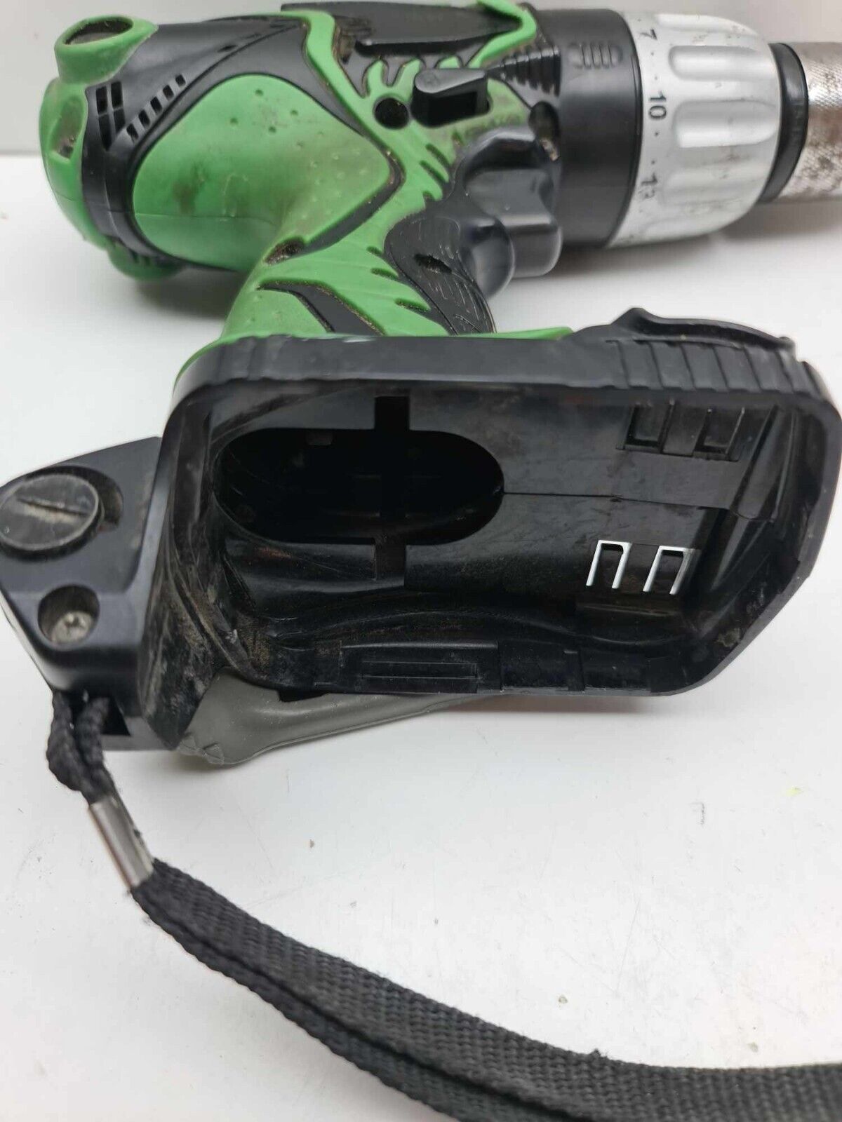 Hitachi 18v Drill DV18DMR Older Model - For Parts or Repair