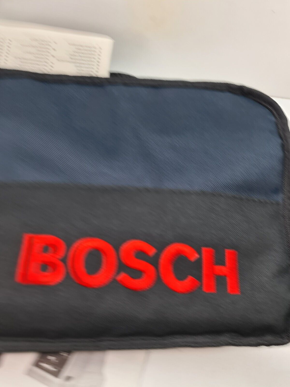 Bosch 10.8v 12v Battery Charger - New in Soft Case