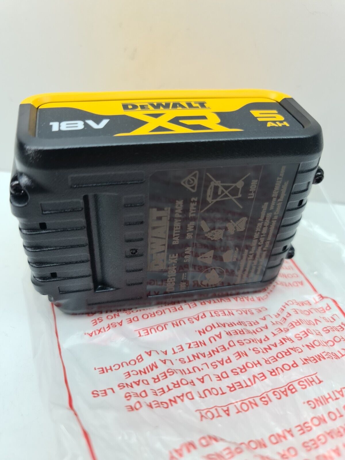 Dewalt 18v 5AH Battery DCB184 - 2023 Model - New